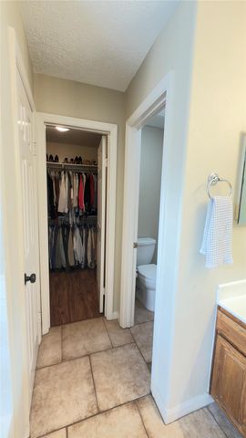 2212 Palm Lagoon Drive, League City, TX 77573