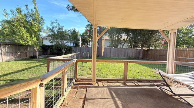 2212 Palm Lagoon Drive, League City, TX 77573