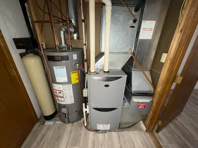 2208 5th Avenue SE, Willmar, MN 56201