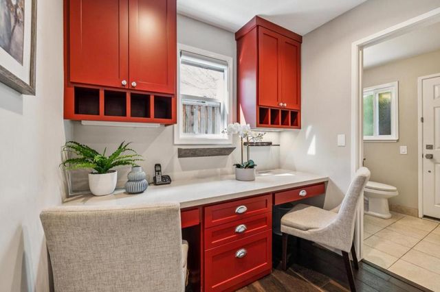 21685 Regnart Road, Cupertino, CA 95014