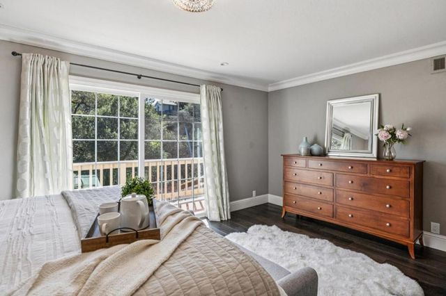 21685 Regnart Road, Cupertino, CA 95014