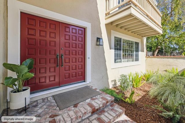 21685 Regnart Road, Cupertino, CA 95014