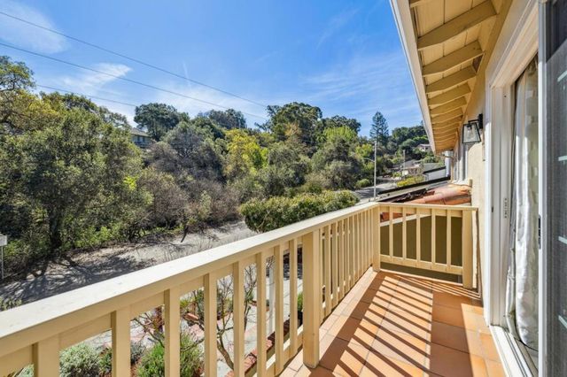 21685 Regnart Road, Cupertino, CA 95014