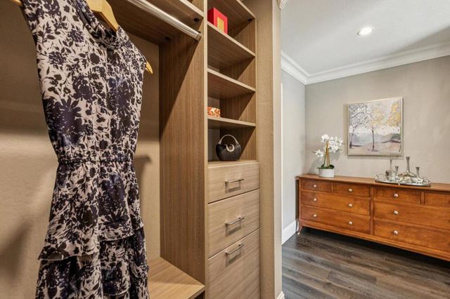 21685 Regnart Road, Cupertino, CA 95014