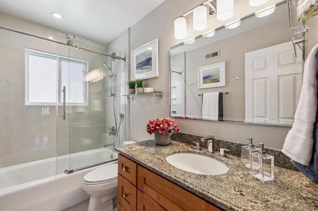 21685 Regnart Road, Cupertino, CA 95014