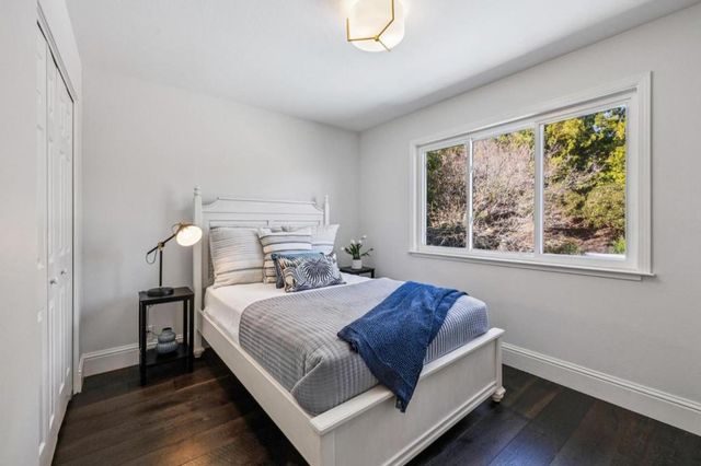 21685 Regnart Road, Cupertino, CA 95014