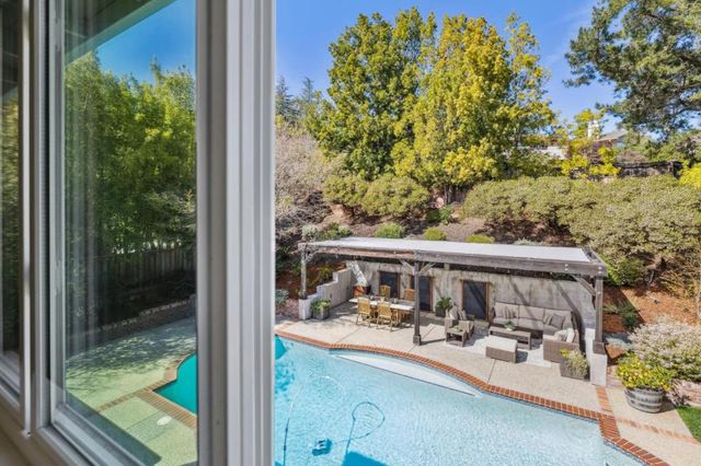 21685 Regnart Road, Cupertino, CA 95014