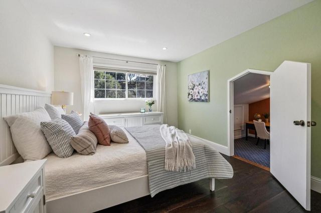 21685 Regnart Road, Cupertino, CA 95014