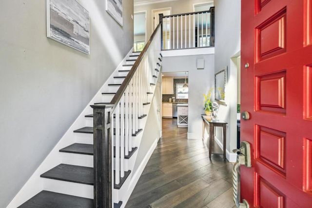 21685 Regnart Road, Cupertino, CA 95014