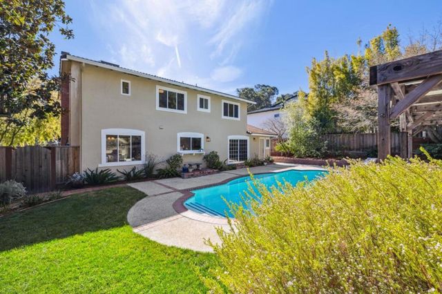 21685 Regnart Road, Cupertino, CA 95014