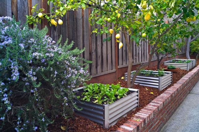 21685 Regnart Road, Cupertino, CA 95014