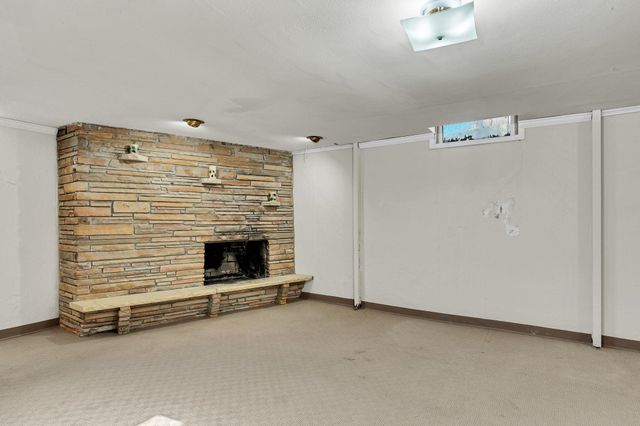 8121 E Lynwood St, Wichita, KS 67207