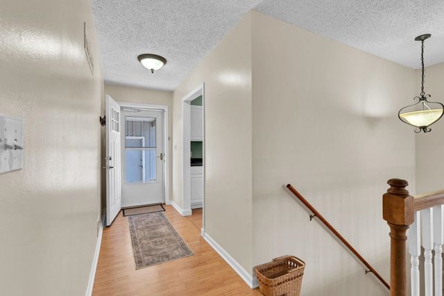 8121 E Lynwood St, Wichita, KS 67207