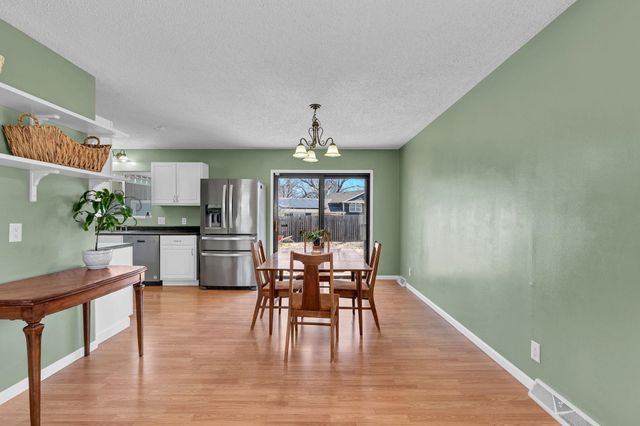 8121 E Lynwood St, Wichita, KS 67207