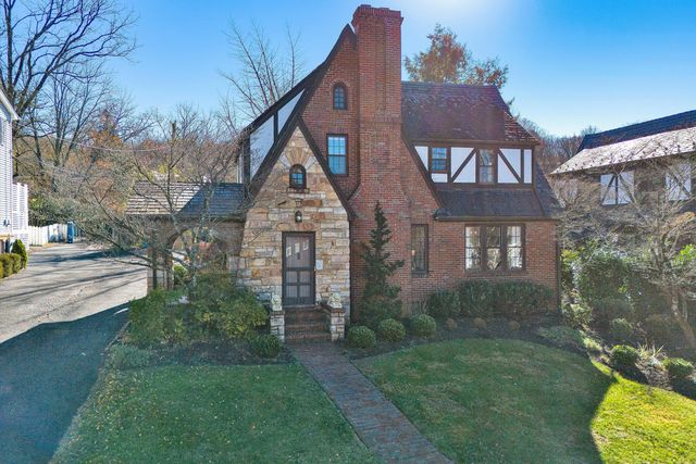 3232 Allendale ST, Roanoke, VA 24014