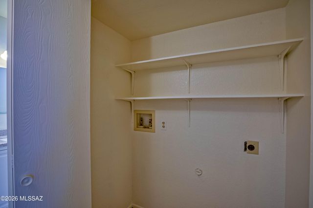 9420 E Speedway Blvd Unit 22, Tucson, AZ 85710