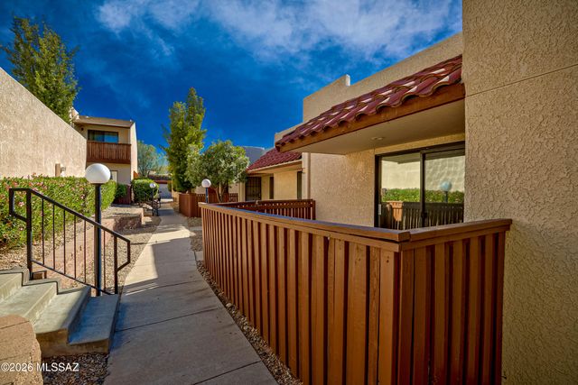 9420 E Speedway Blvd Unit 22, Tucson, AZ 85710