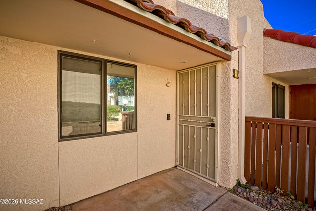 9420 E Speedway Blvd Unit 22, Tucson, AZ 85710