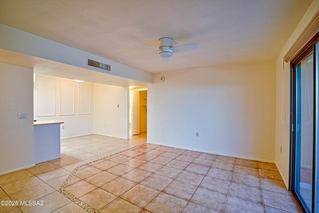 9420 E Speedway Blvd Unit 22, Tucson, AZ 85710