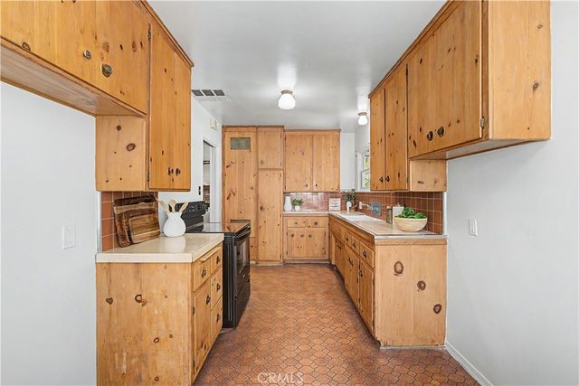 21706 Marjorie Avenue, Torrance, CA 90503