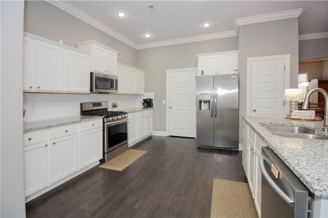 673 Arroyo Street, Farmington, AR 72730