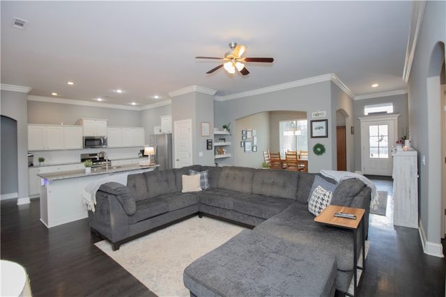 673 Arroyo Street, Farmington, AR 72730