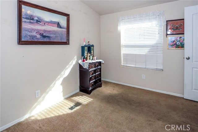 475 Thrush Drive 13, Big Bear City, CA 92315