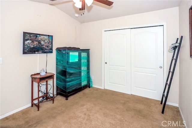 475 Thrush Drive 13, Big Bear City, CA 92315