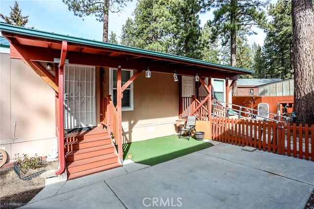 475 Thrush Drive 13, Big Bear City, CA 92315