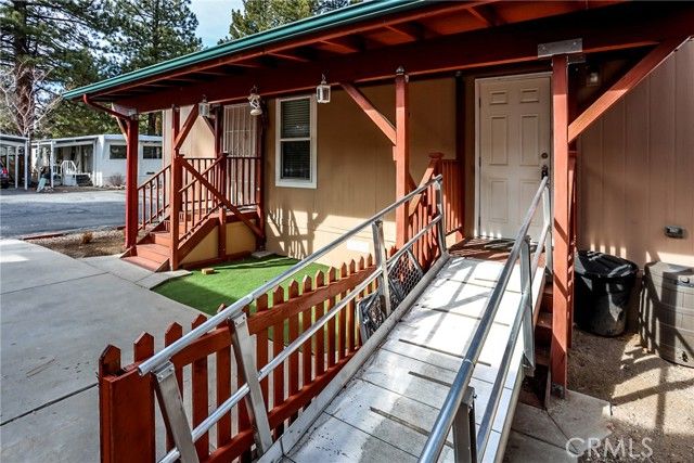475 Thrush Drive 13, Big Bear City, CA 92315