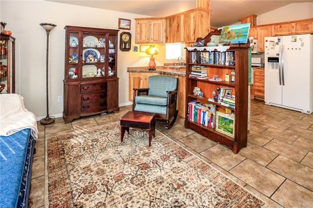 475 Thrush Drive 13, Big Bear City, CA 92315