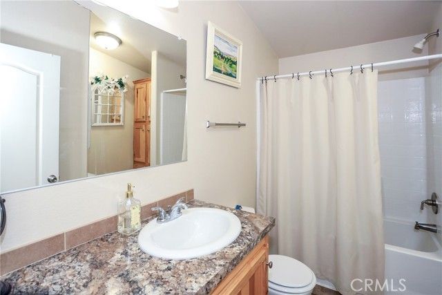 475 Thrush Drive 13, Big Bear City, CA 92315