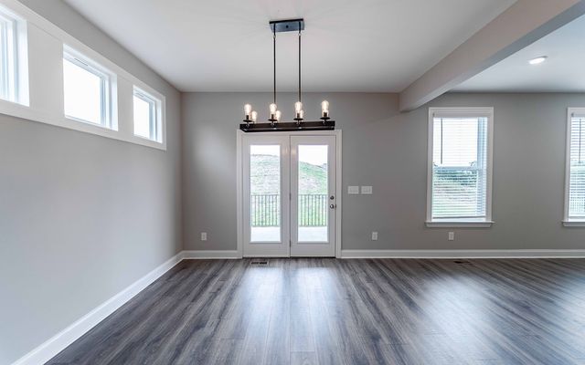 881 Joe Miller Drive, Hendersonville, TN 37075