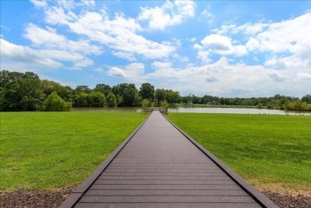 881 Joe Miller Drive, Hendersonville, TN 37075