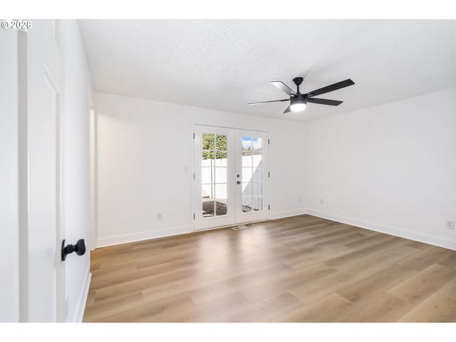 3198 Sw 16TH Cir, Gresham, OR 97080