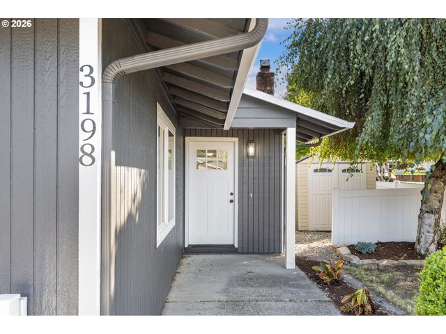 3198 Sw 16TH Cir, Gresham, OR 97080