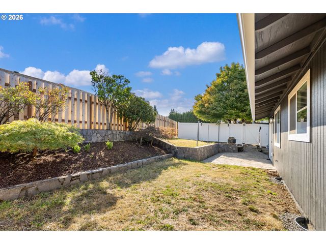 3198 Sw 16TH Cir, Gresham, OR 97080