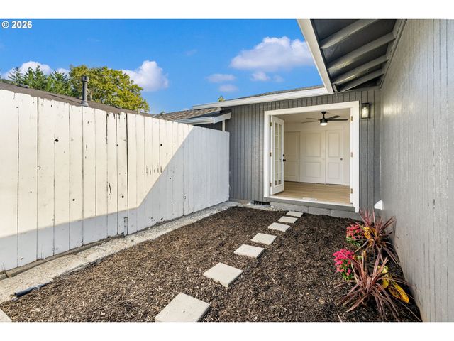 3198 Sw 16TH Cir, Gresham, OR 97080