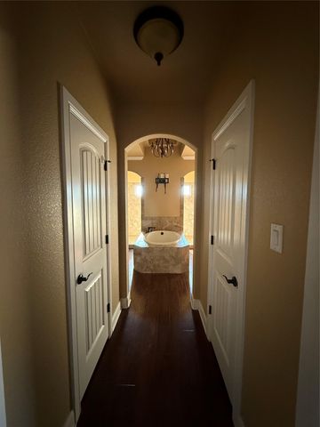 329 Jake DR, Jarrell, TX 76537