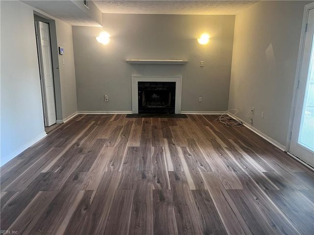 1125 Old Denbigh BLVD, Newport News, VA 23608