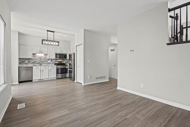 1766 Rebecca Drive, Romeoville, IL 60446
