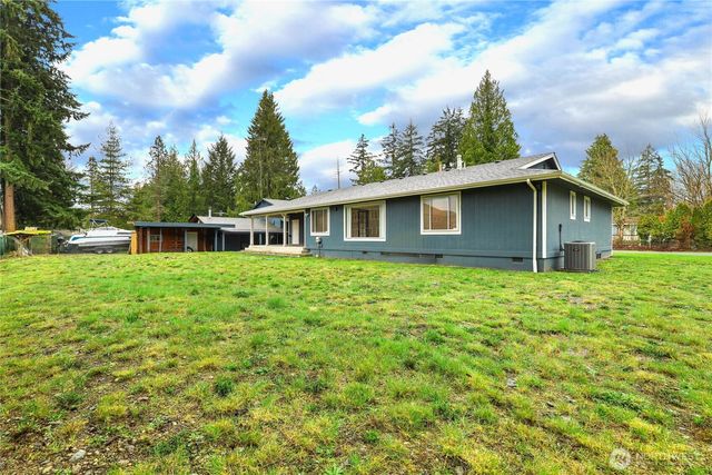 17415 79th Avenue E, Puyallup, WA 98375