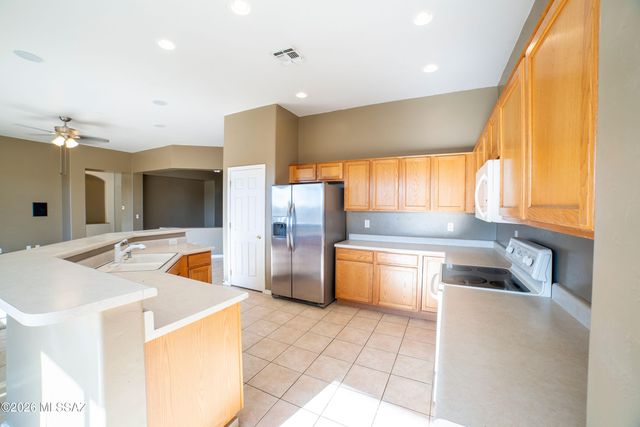 14976 S Camino Rio Puerco, Sahuarita, AZ 85629