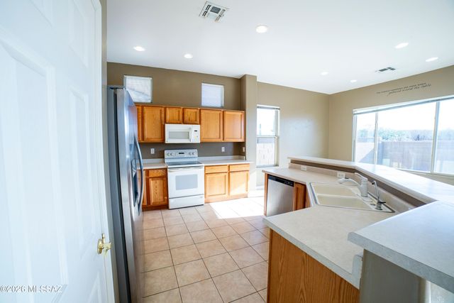 14976 S Camino Rio Puerco, Sahuarita, AZ 85629