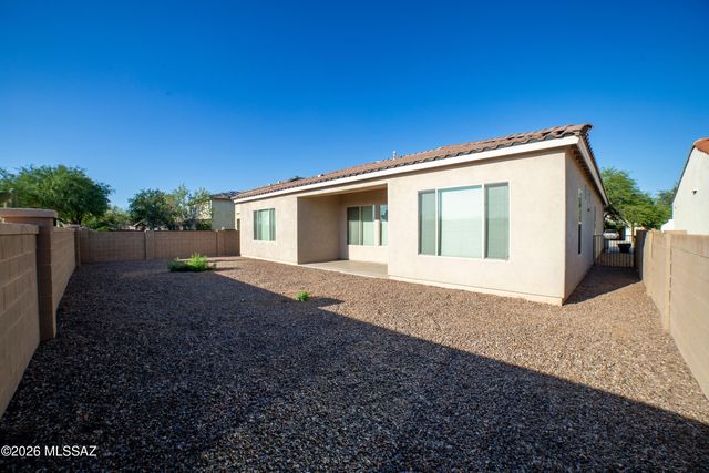14976 S Camino Rio Puerco, Sahuarita, AZ 85629