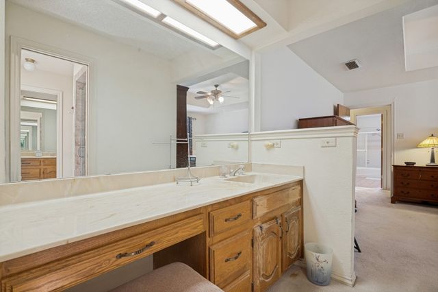 411 Bradshaw Street, Cedar Hill, TX 75104