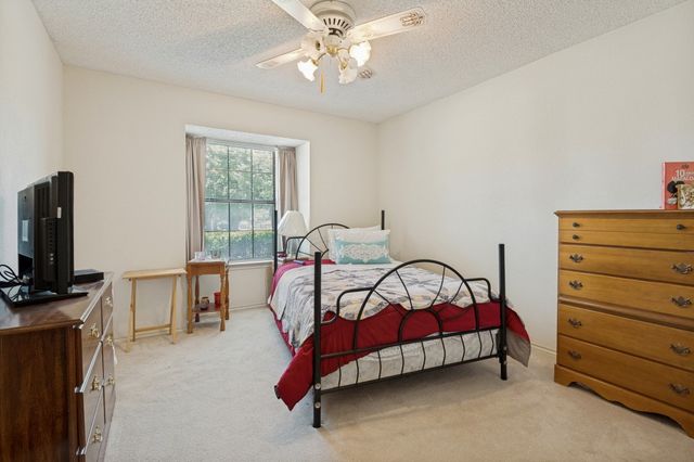 411 Bradshaw Street, Cedar Hill, TX 75104