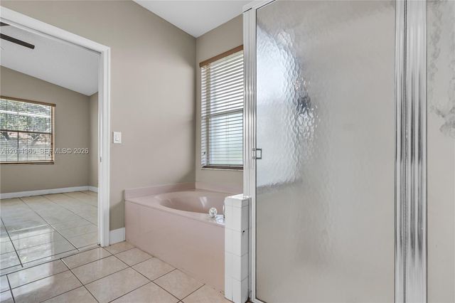 16332 SW 10th St, Pembroke Pines, FL 33027