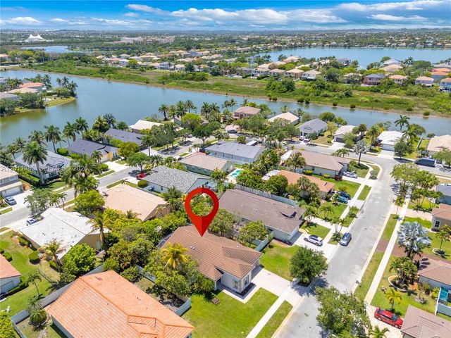 16332 SW 10th St, Pembroke Pines, FL 33027