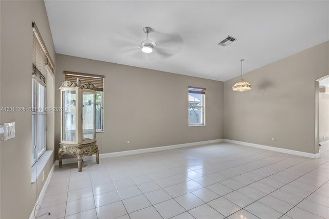 16332 SW 10th St, Pembroke Pines, FL 33027
